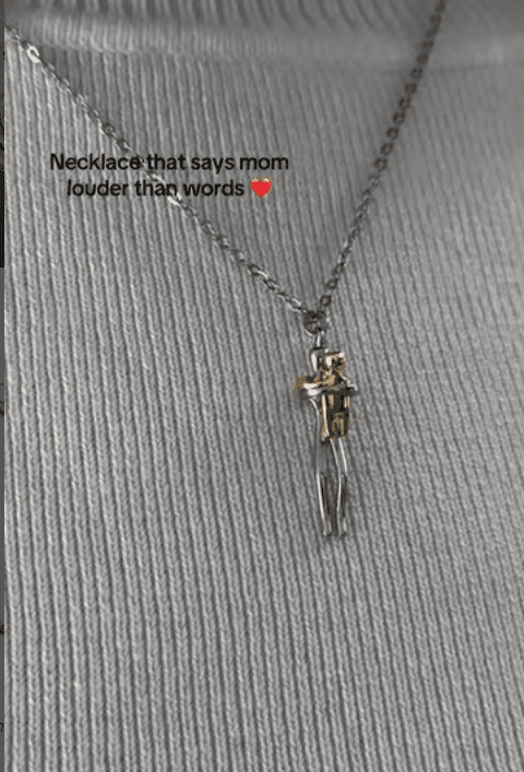 Mom and Child Necklace at Sunnies by Mel, Harare