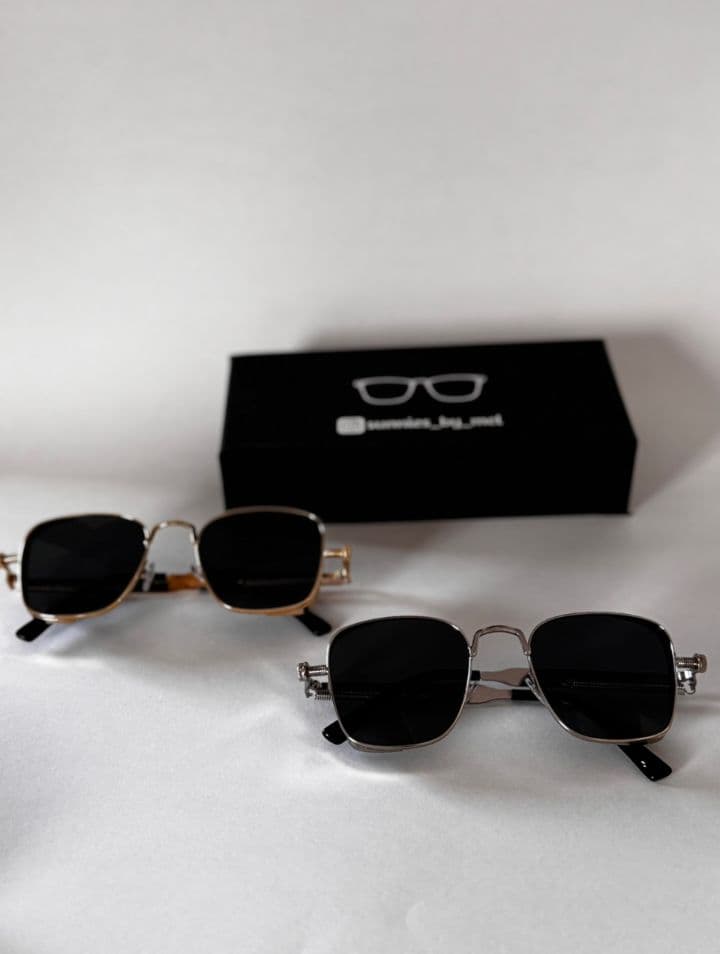 Retro Square Unisex at Sunnies by Mel, Harare