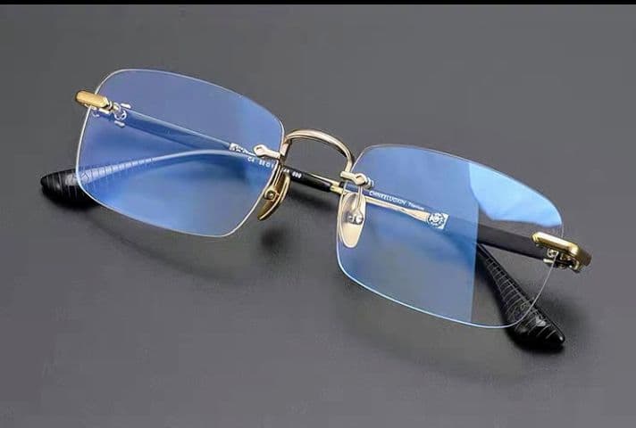 New Retro Frameless at Sunnies by Mel, Harare — view 1 of 4