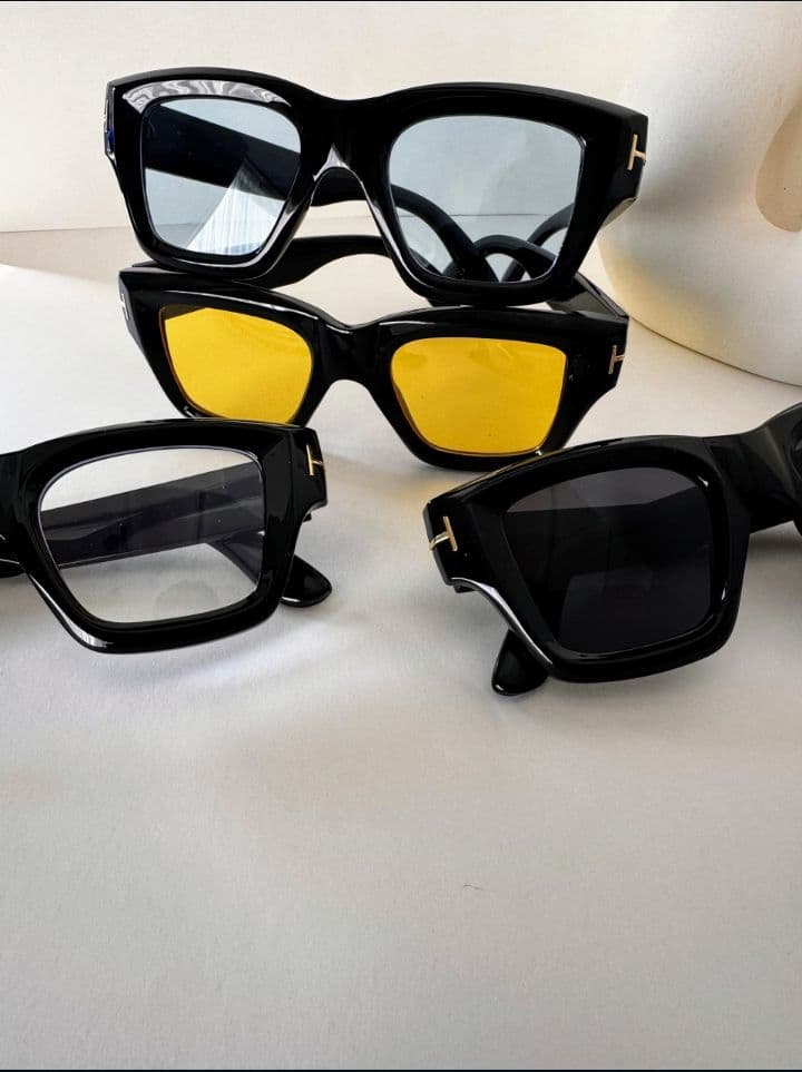 Rectangle Unisex at Sunnies by Mel, Harare — view 1 of 2