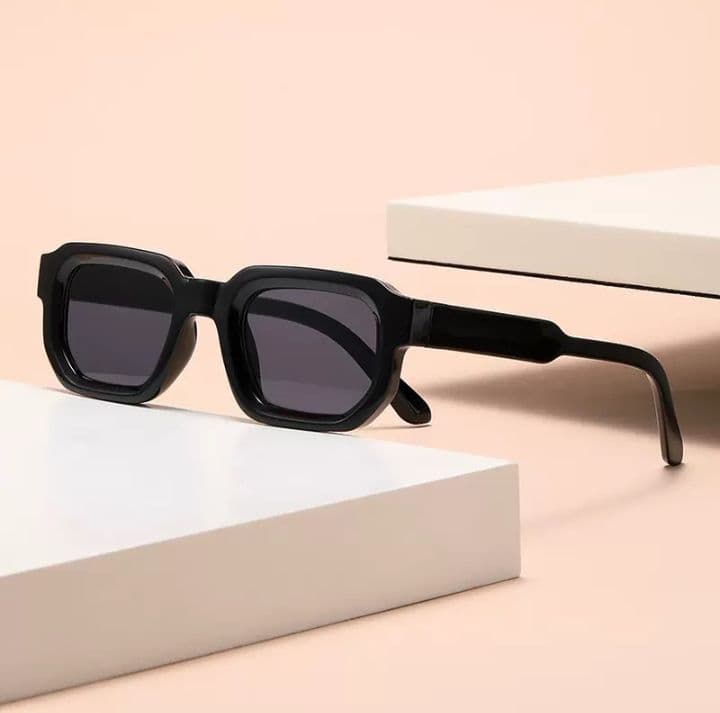 Small Rectangle Men at Sunnies by Mel, Harare — view 1 of 6